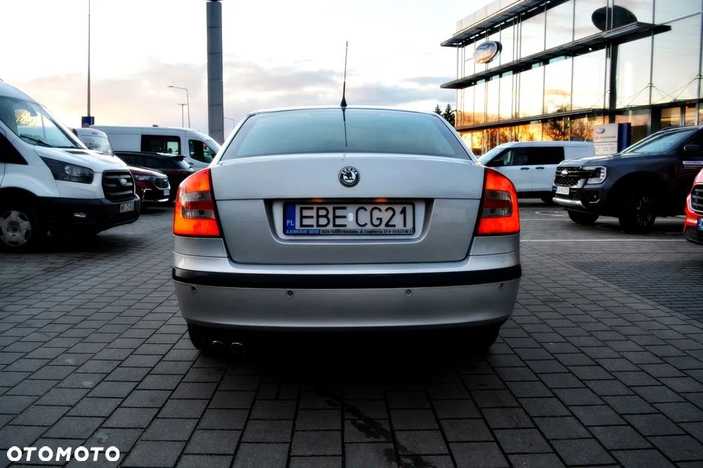 Skoda Octavia 2.0 TDI DPF DSG Laurin & Klement - 19