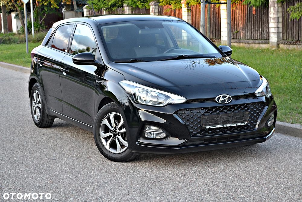 Hyundai i20 1.2 GO - 22