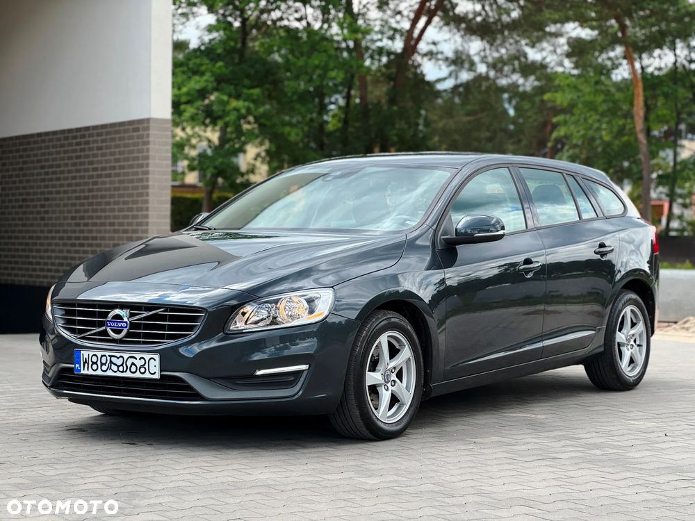 Volvo V60 D4 Drive-E Momentum - 10