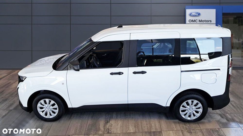 Ford Tourneo Courier - 2