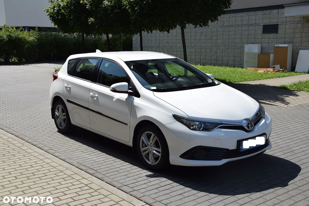 Toyota Auris 1.33 VVT-i Sprint - 3