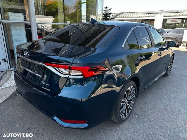Toyota Corolla 1.8 HSD Dynamic - 5