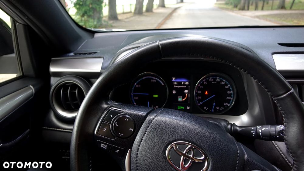 Toyota RAV4 - 14