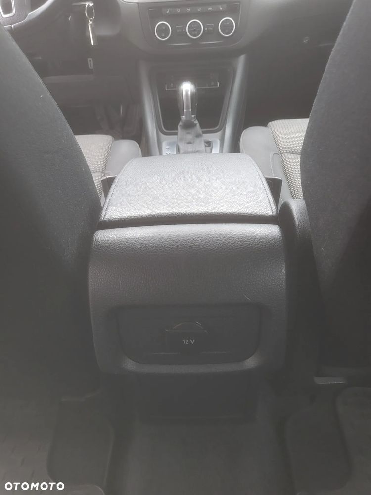Volkswagen Sharan - 27