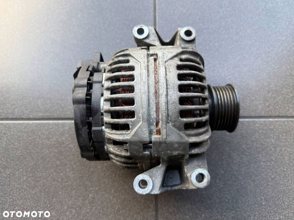 ALTERNATOR 1.6 1.8 VW AUDI 06B903016P 0124515059