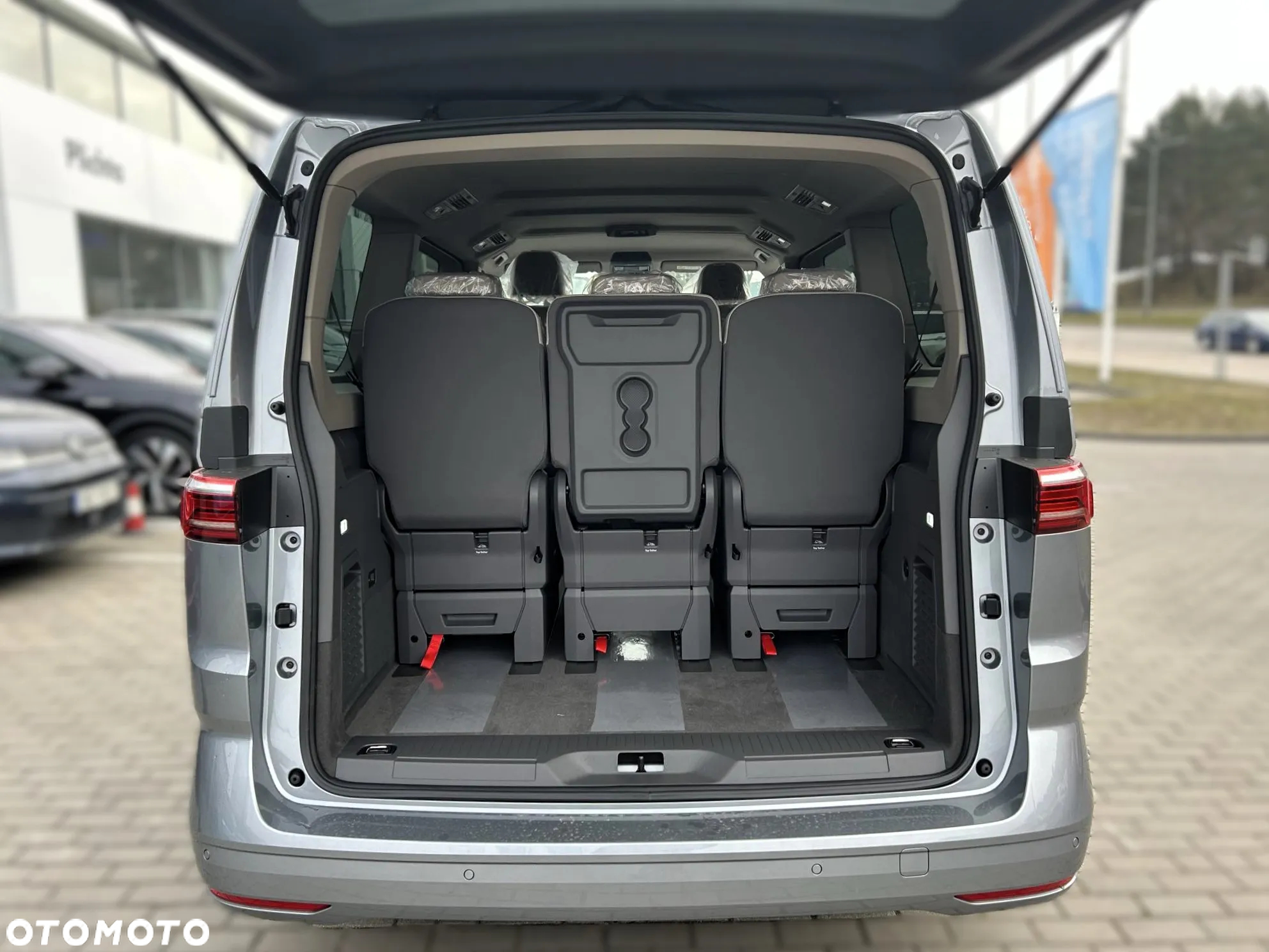 Volkswagen Multivan 2.0 TDI L2 Life DSG - 6