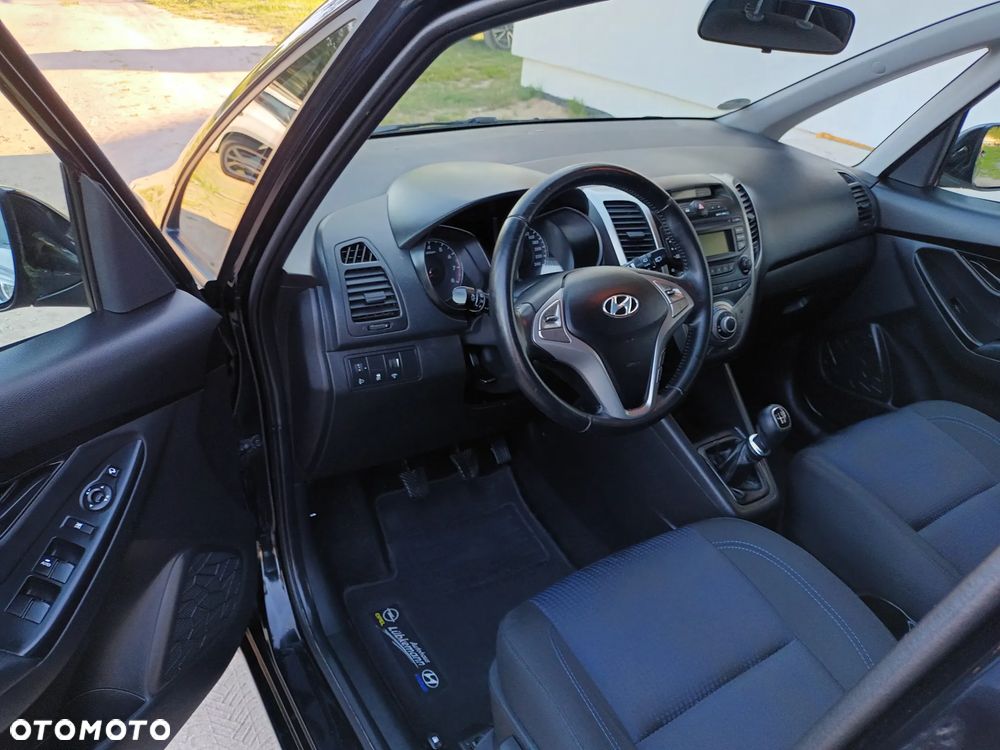 Hyundai ix20 1.4 UEFA EURO 2012 Edition - 19