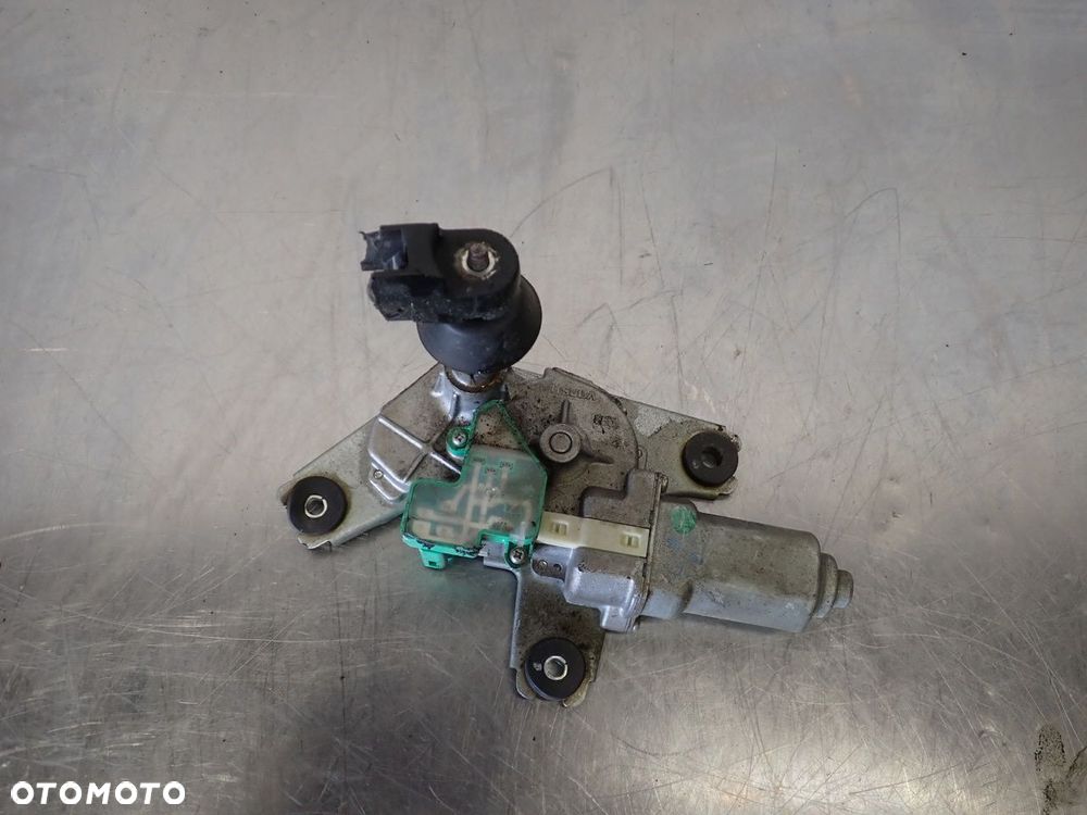 SILNICZEK WYCIERACZKI TYLNEJ MITSUBISHI LANCER VIII - 2