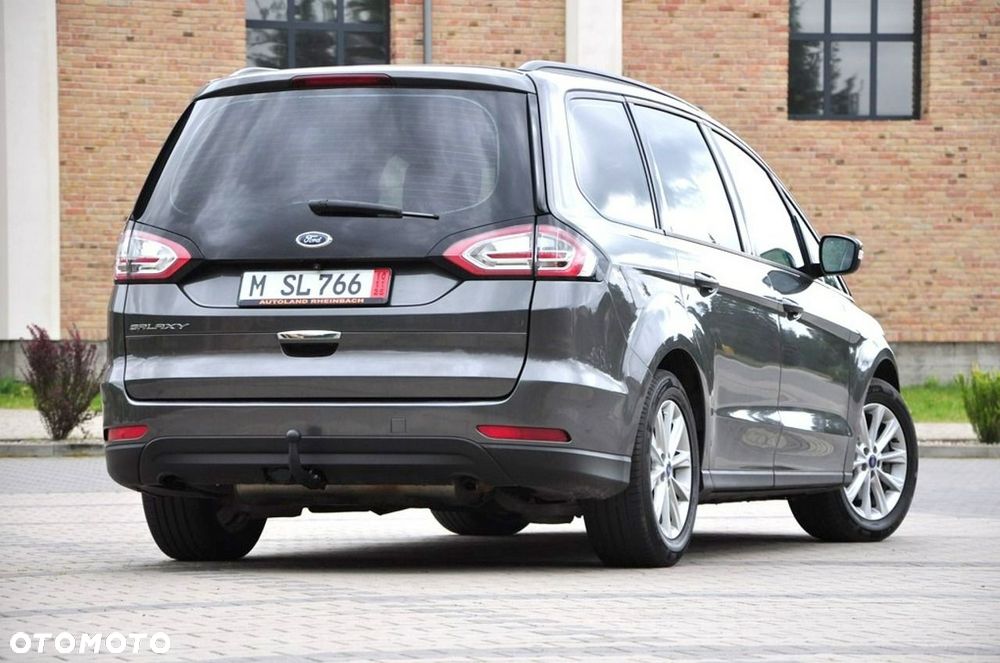 Ford Galaxy - 11