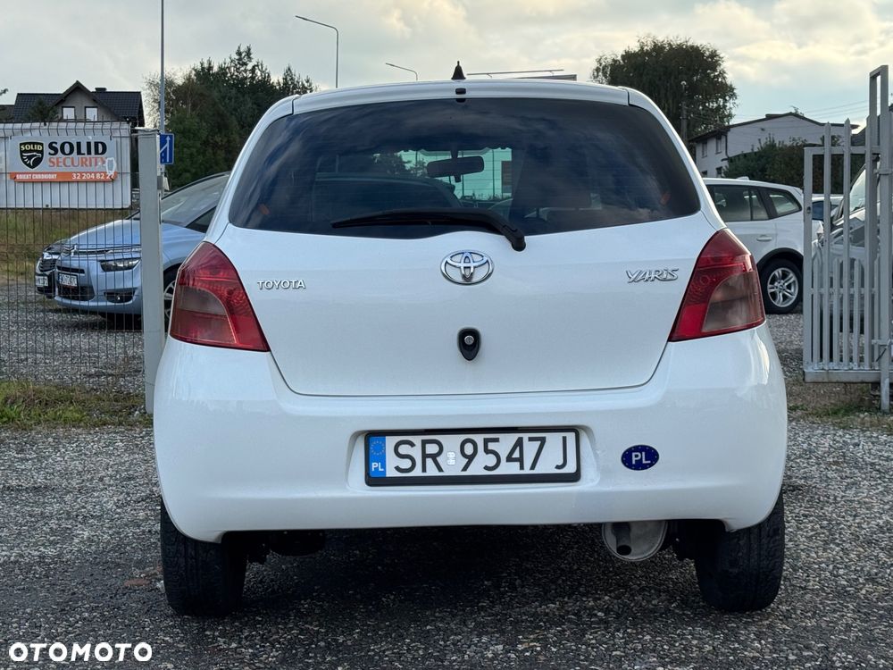 Toyota Yaris 1.0 Terra A/C - 7