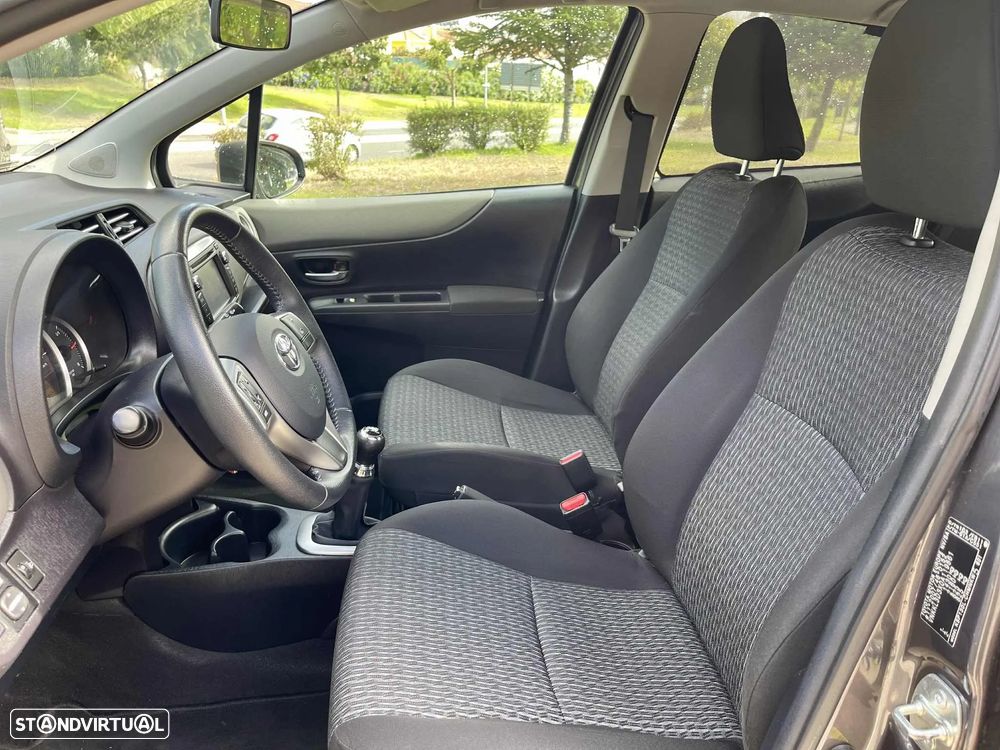 Toyota Yaris 1.0 VVT-i Comfort+Navi - 9