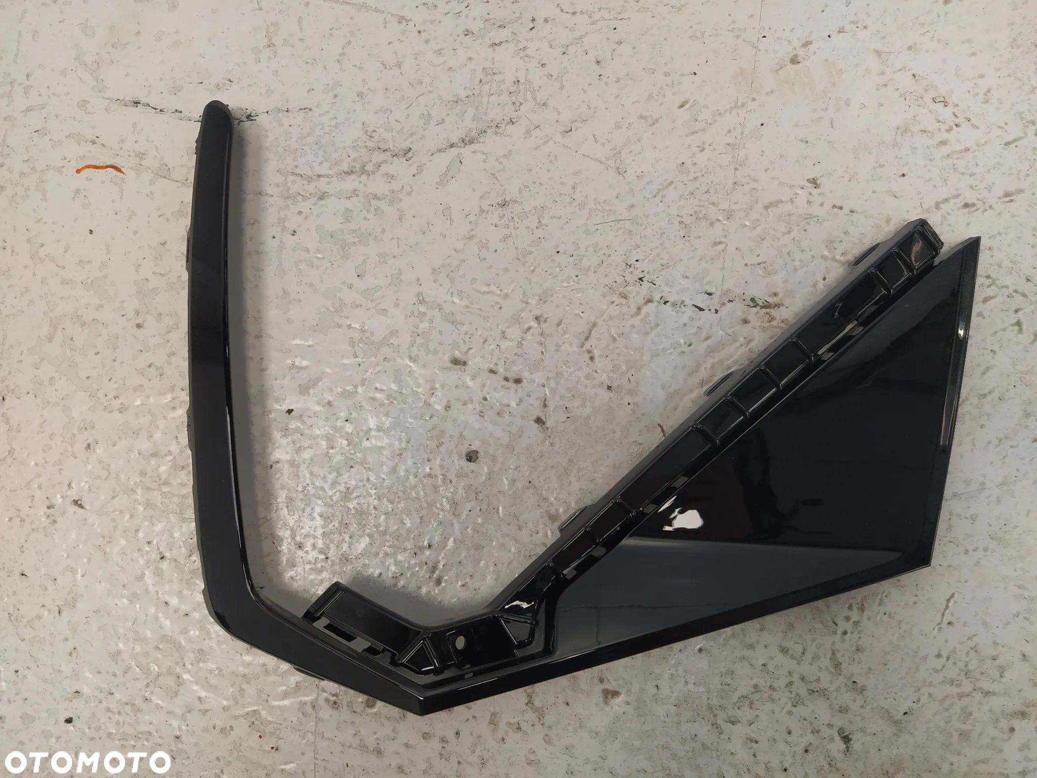 HYUNDAI TUCSON 4 IV LIFT 24- LISTWA DOKŁADKA DEKOR ZDERZAKA PRZÓD PRZEDNI PRAWY ORYGINAŁ - 3