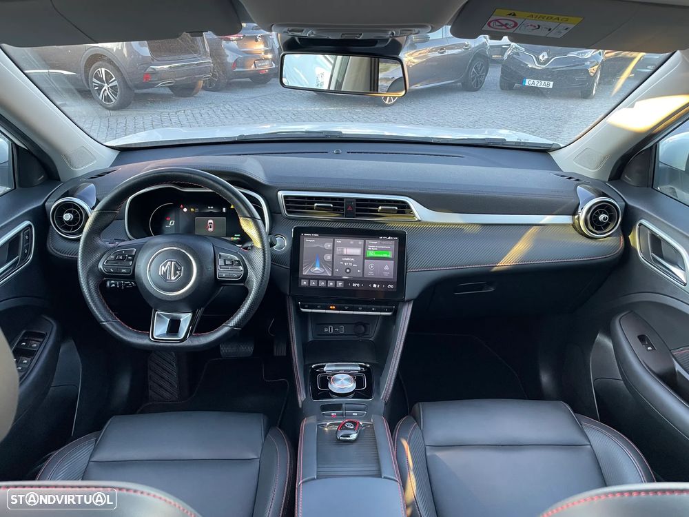 MG ZS Maximal Luxury - 13