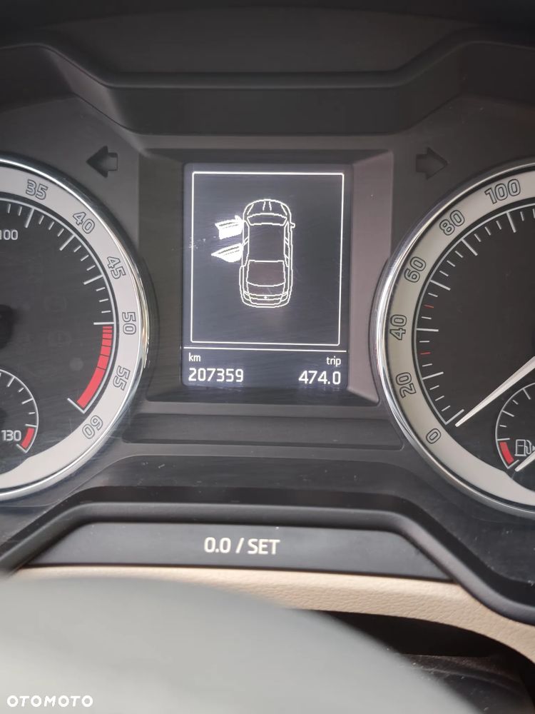 Skoda Octavia 1.6 TDI Ambition - 6