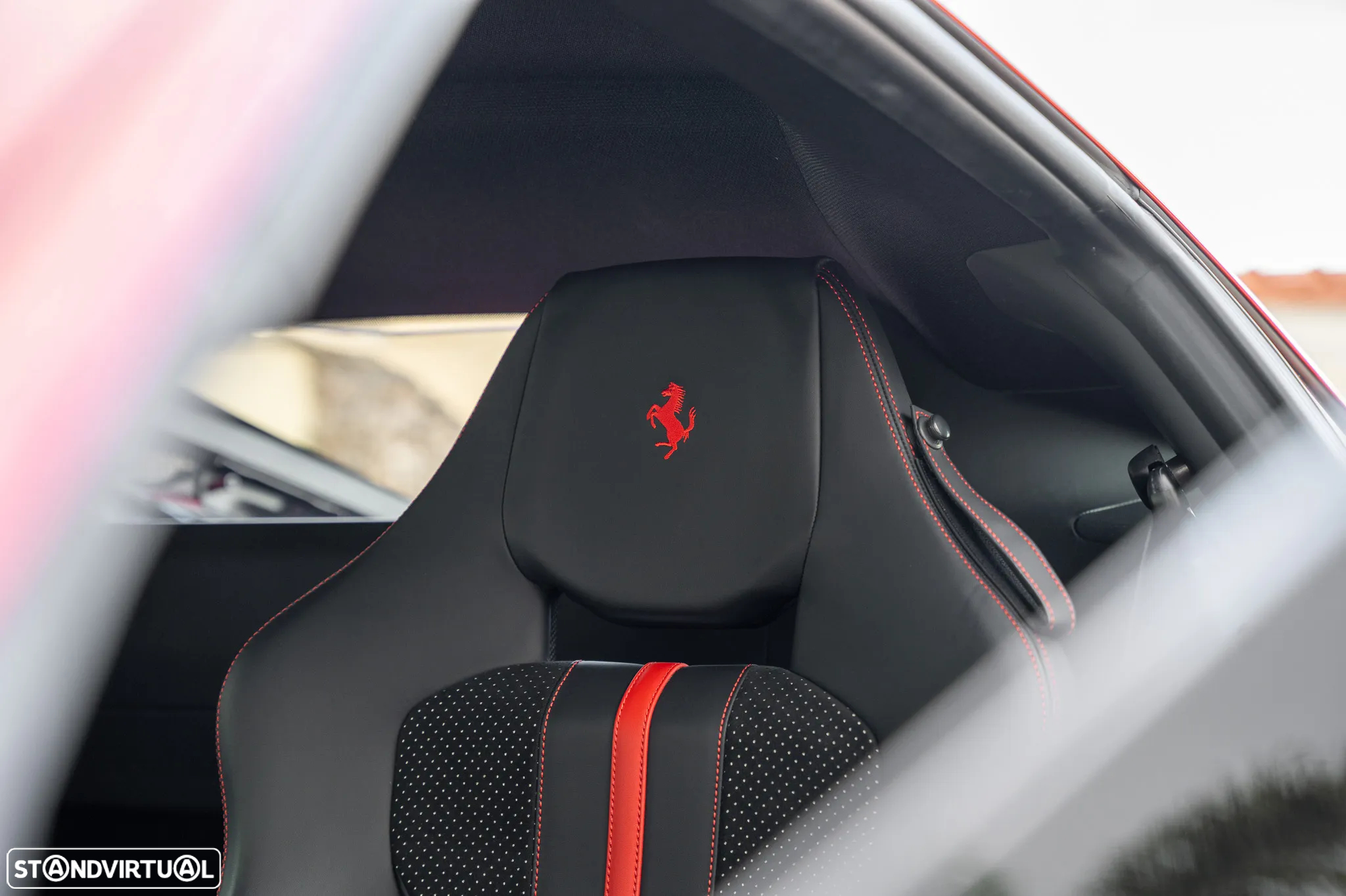 Ferrari F8 Tributo Standard - 36