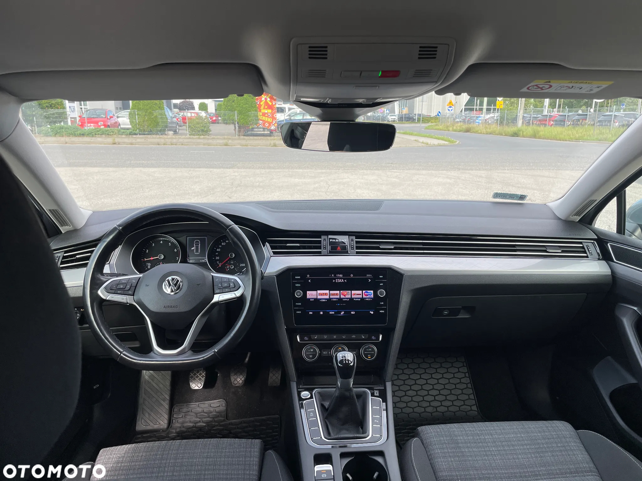 Volkswagen Passat 1.5 TSI EVO Business - 12