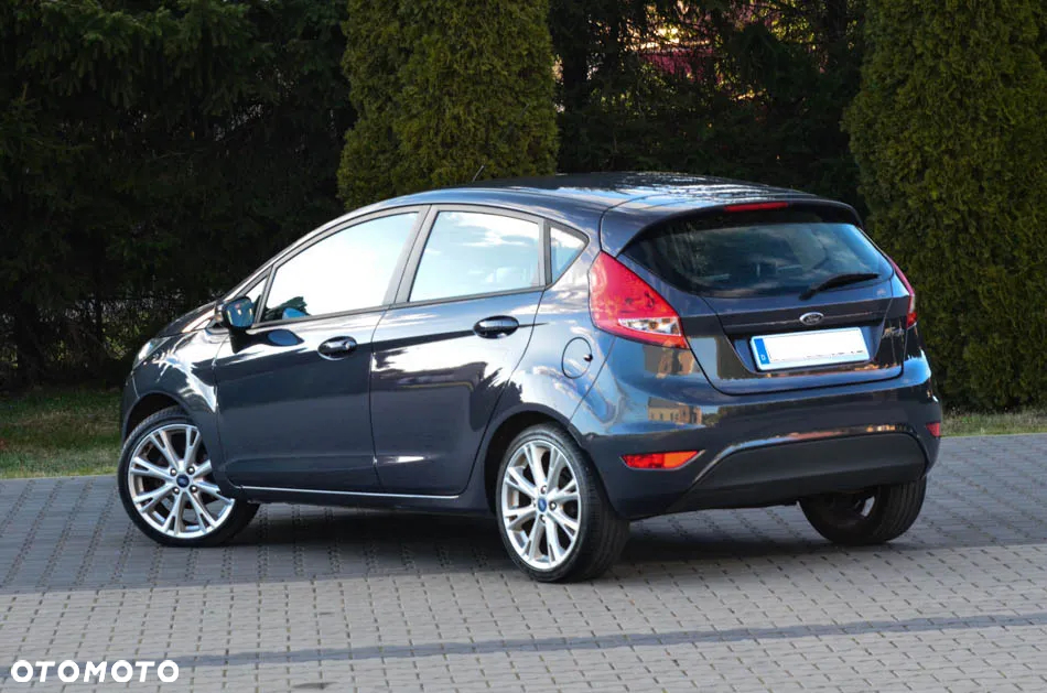 Ford Fiesta 1.25 Ambiente - 10