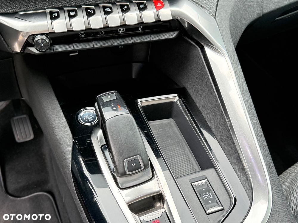 Peugeot 3008 BlueHDi 130 Stop & Start EAT8 Allure - 13