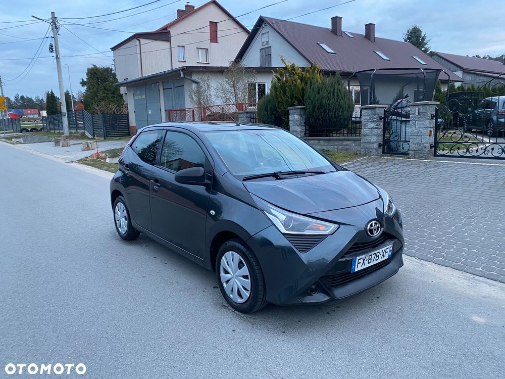 Toyota Aygo x-style - 1