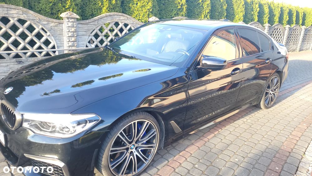 BMW Seria 5 M550i xDrive - 9