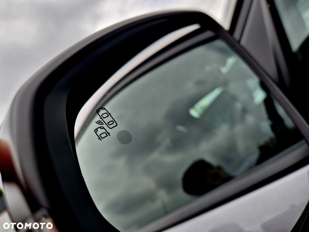 Peugeot 5008 - 26