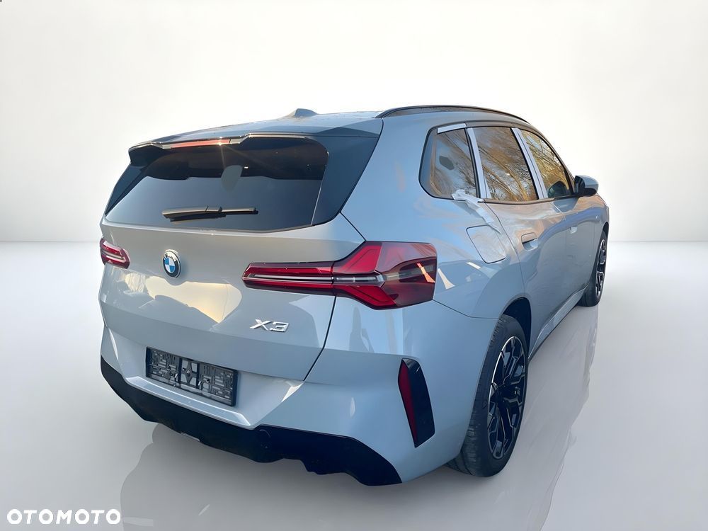 BMW X3 xDrive20 mHEV - 3