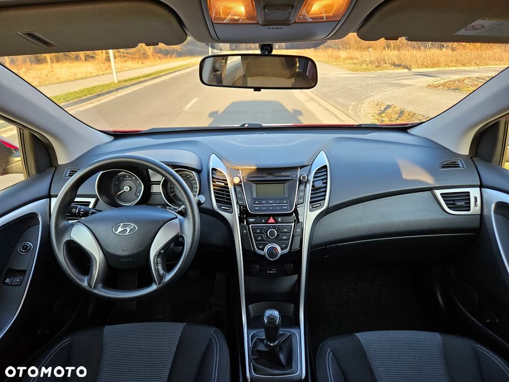 Hyundai i30 - 23