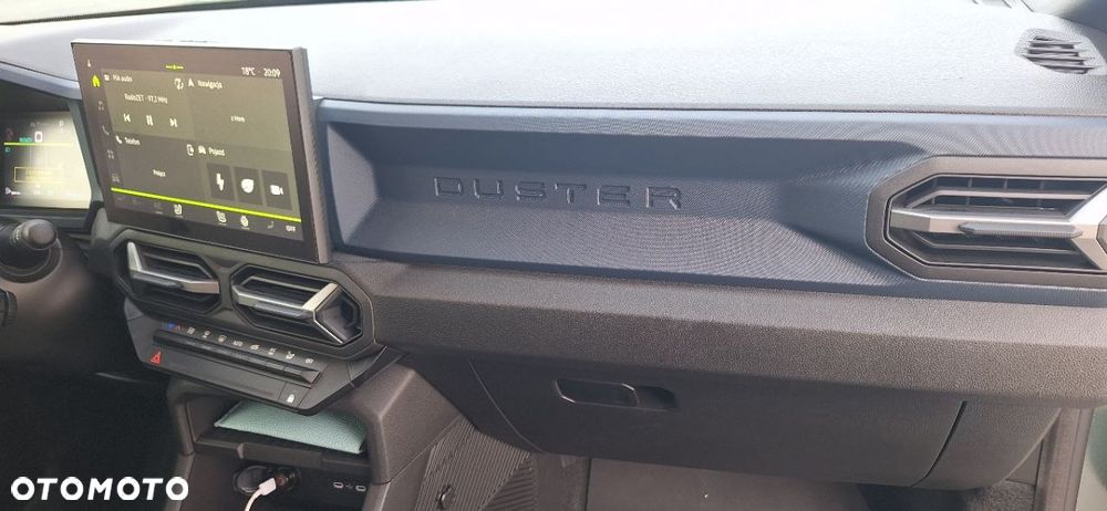 Dacia Duster 1.6 Full Hybrid 140 Journey MMT - 32
