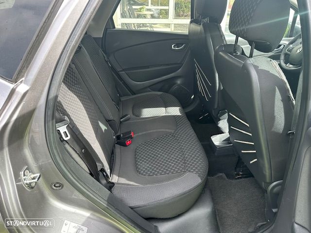 Renault Captur 1.5 dCi Exclusive - 12