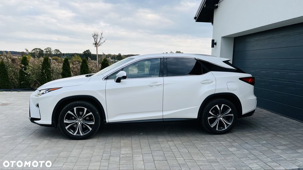 Lexus RX - 5
