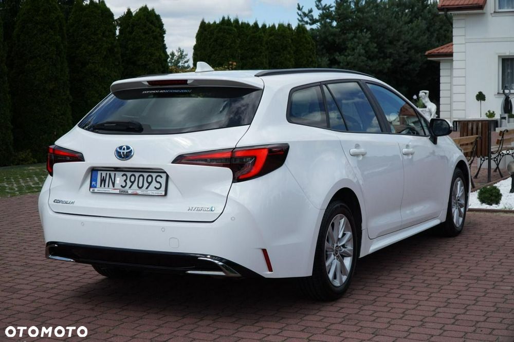 Toyota Corolla 1.8 Hybrid Comfort - 5