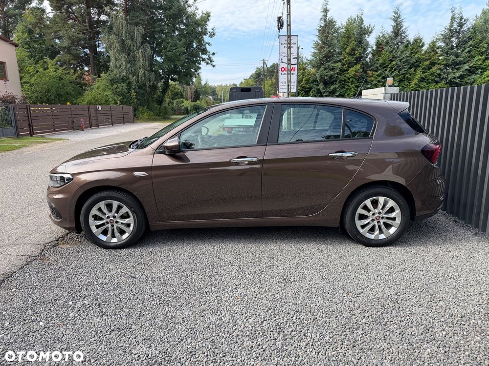 Fiat Tipo 1.4 16V More - 9