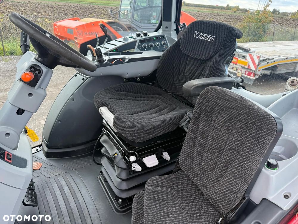 Valtra N104h5- active , Quicke Q56, nowe opony - 7