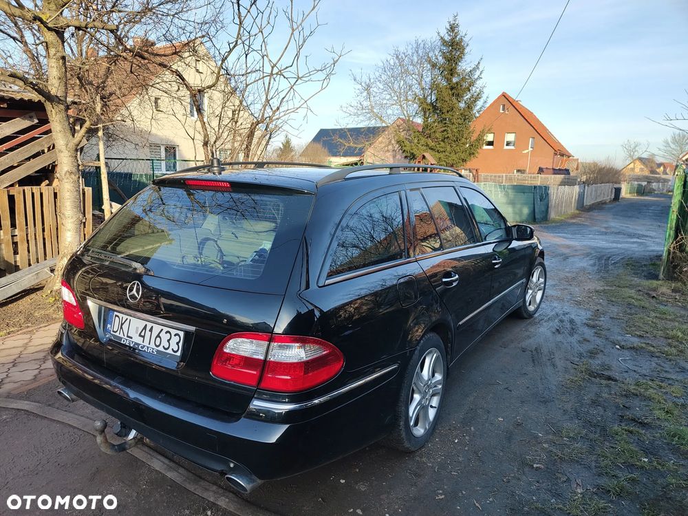 Mercedes-Benz Klasa E 320 T Avantgarde - 11