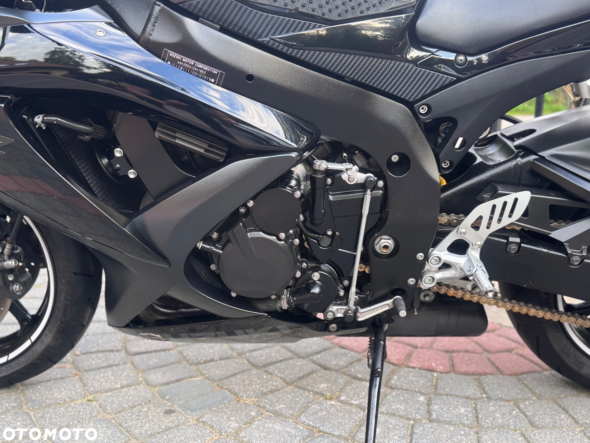 Suzuki GSX-R - 16
