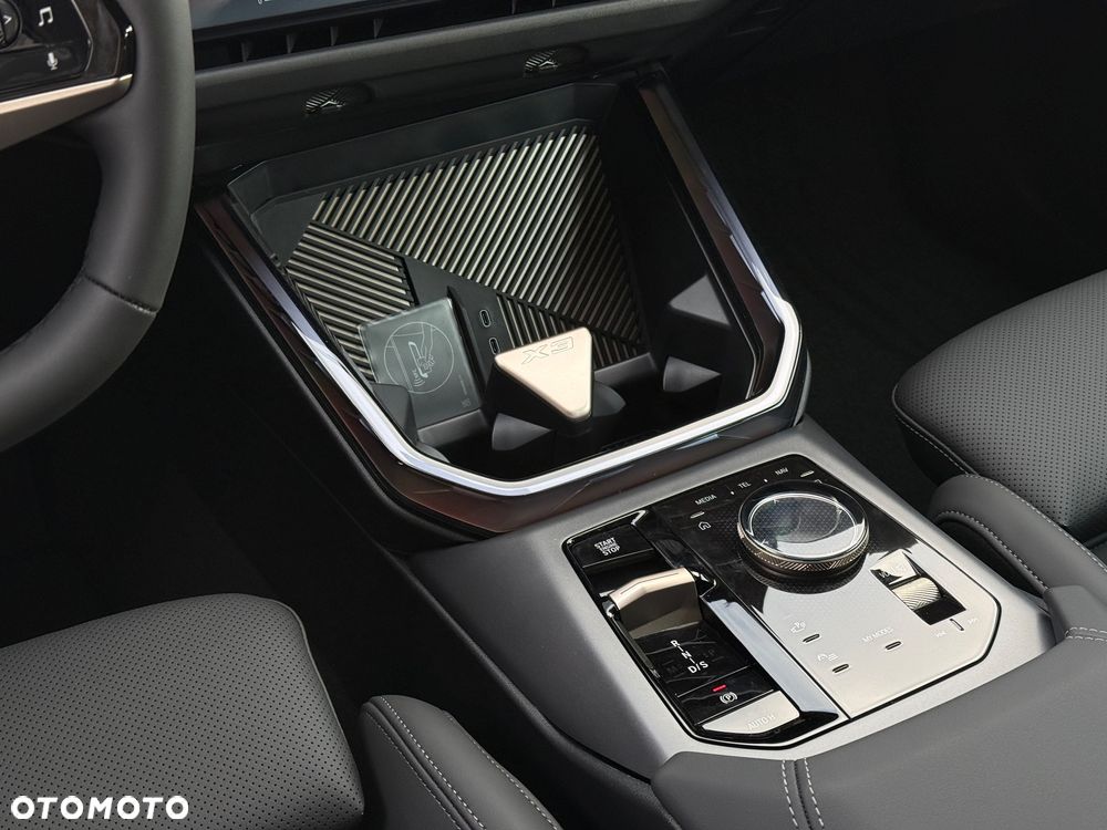 BMW X3 20 xDrive - 25