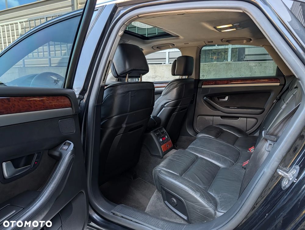 Audi A8 4.2 TDI Quattro - 8