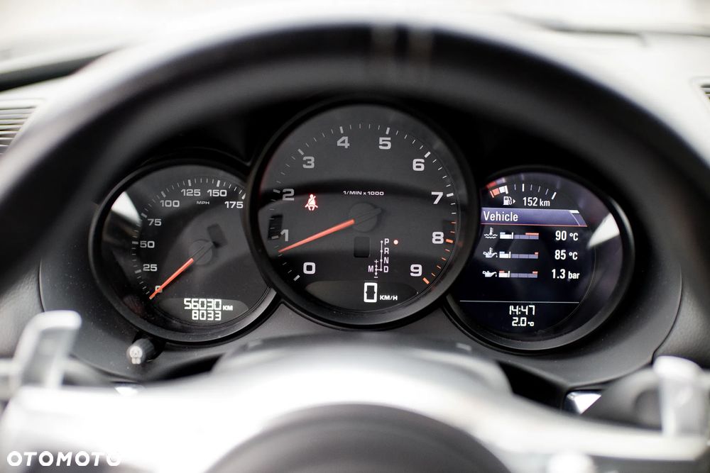 Porsche Cayman PDK Black Edition - 11