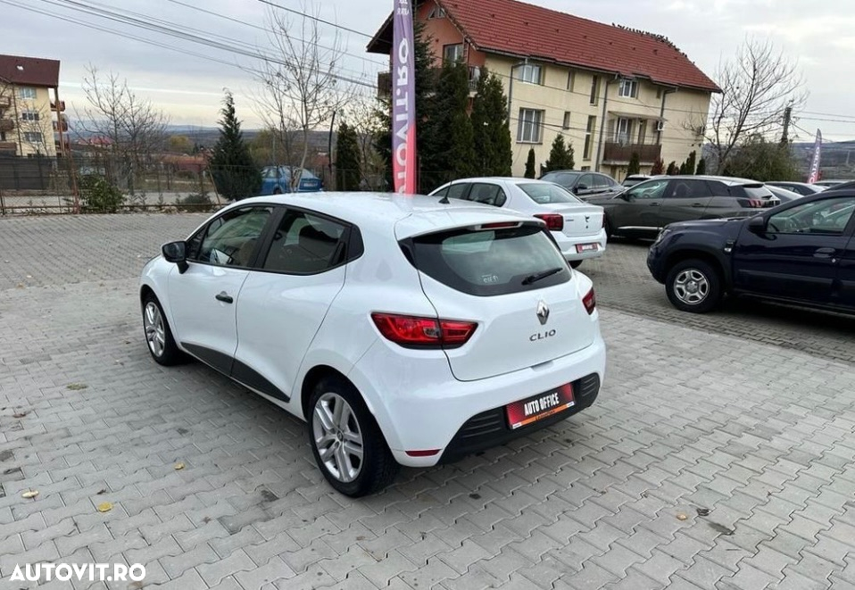 Renault Clio - 3