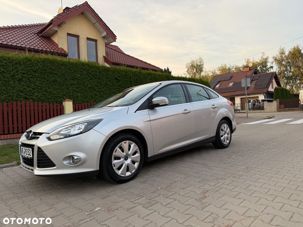 Ford Focus 1.6 Ti-VCT Titanium - 10