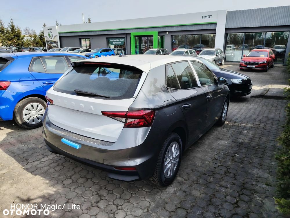 Skoda Fabia 1.0 TSI Drive DSG - 2