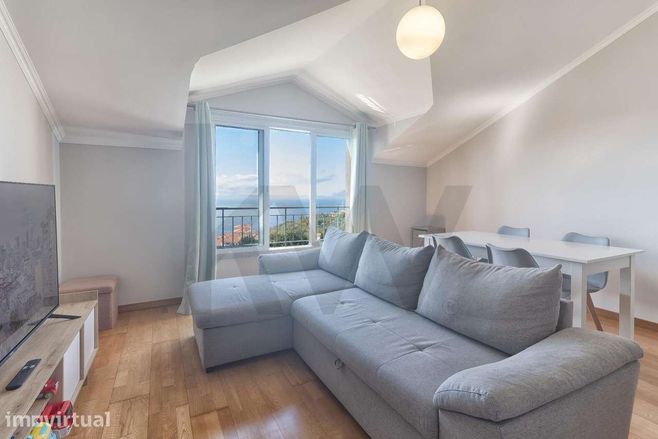 Vista Mar Soberba: Apartamento T2 no Último Andar – Caniço, Madeira - Grande imagem: 2/39