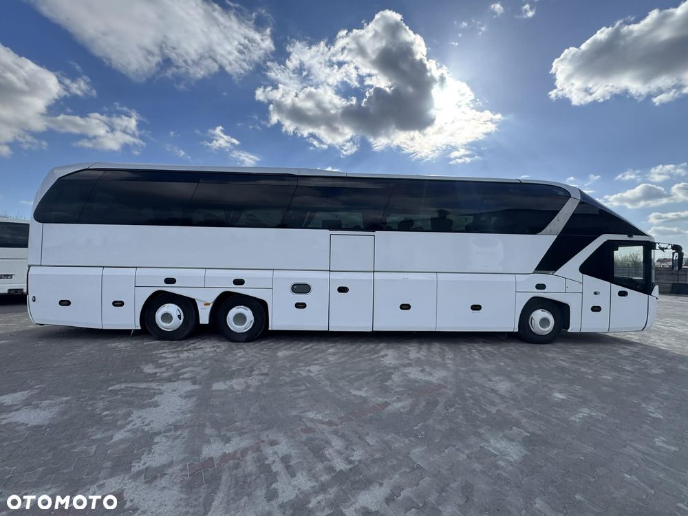 Neoplan Starliner - 8