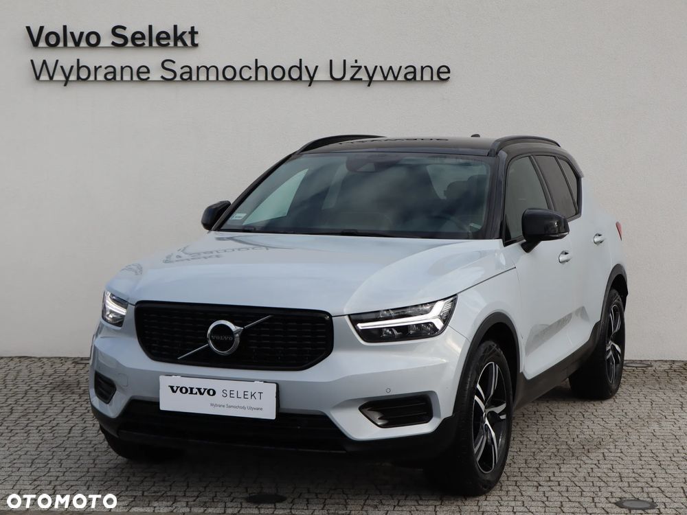 Volvo XC 40 T3 R-Design - 2
