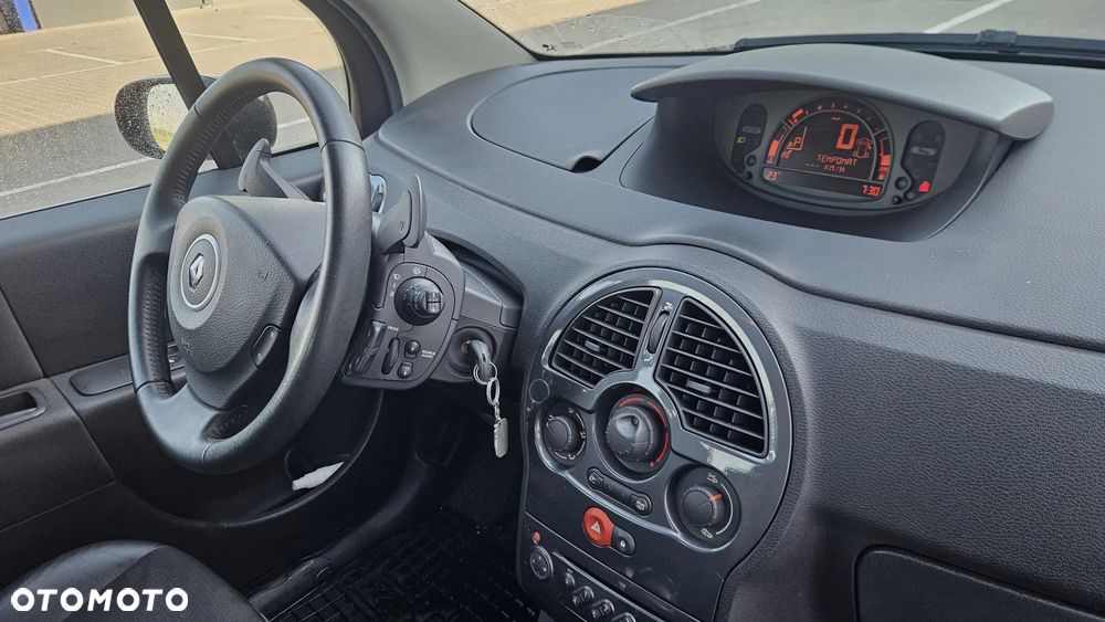 Renault Modus 1.6 16V ESP Dynamique - 8
