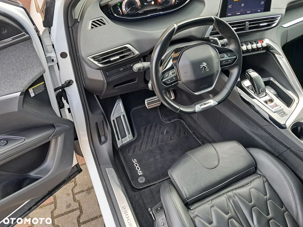 Peugeot 5008 ver-1-5-bluehdi-gt-pack-s-s-eat8 - 17