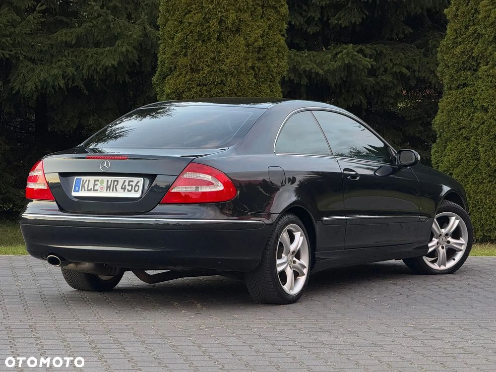 Mercedes-Benz CLK - 13