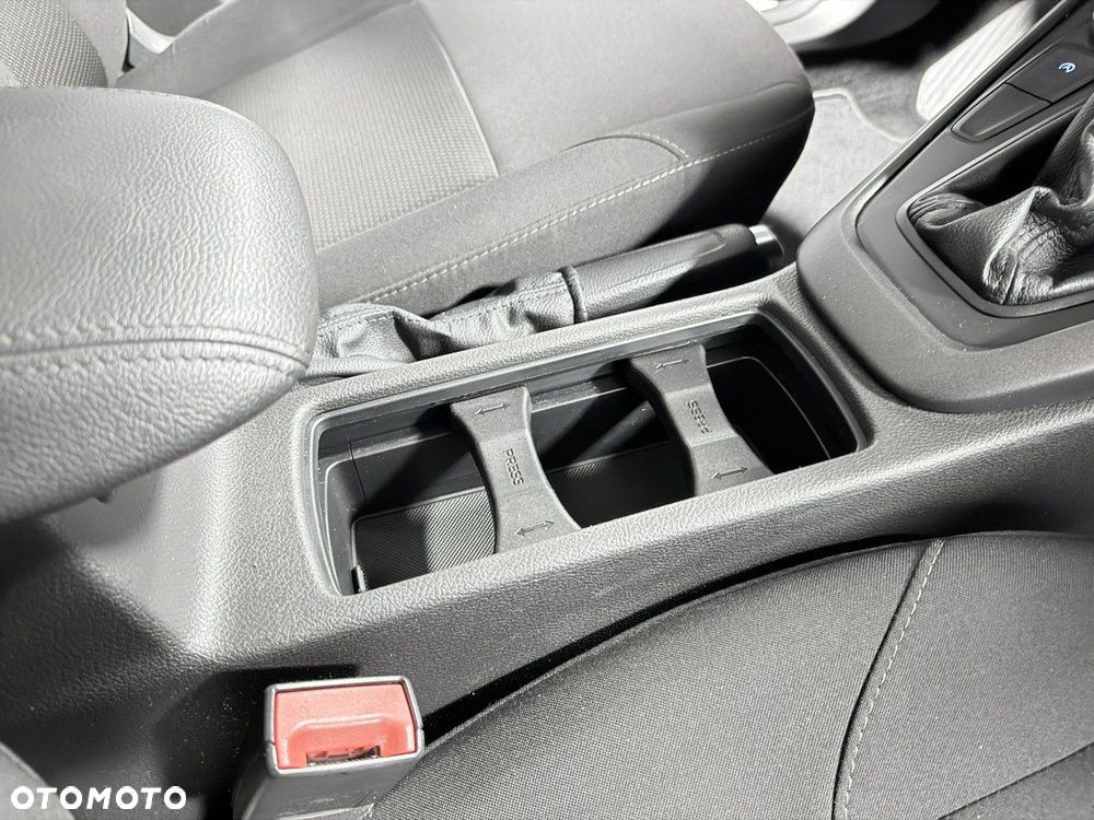 Ford Focus 1.0 EcoBoost 99g Start-Stopp-System SYNC Edition - 27