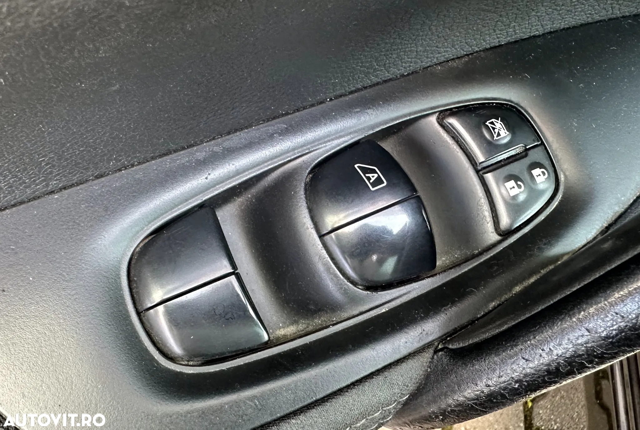 Nissan Qashqai - 35