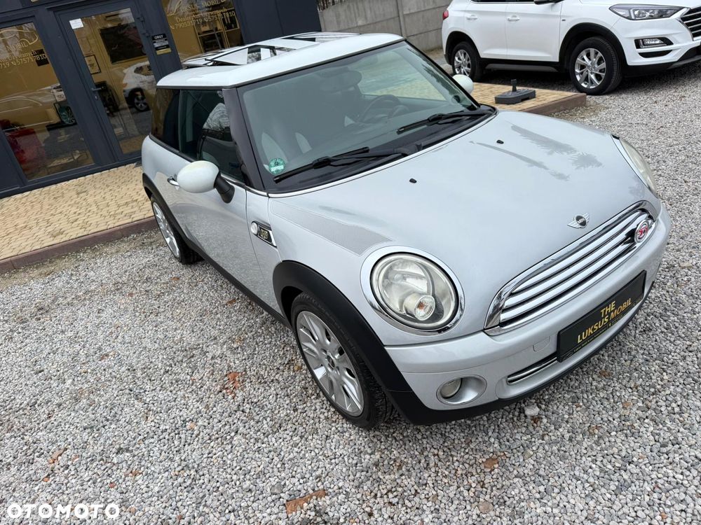 MINI Cooper Standard